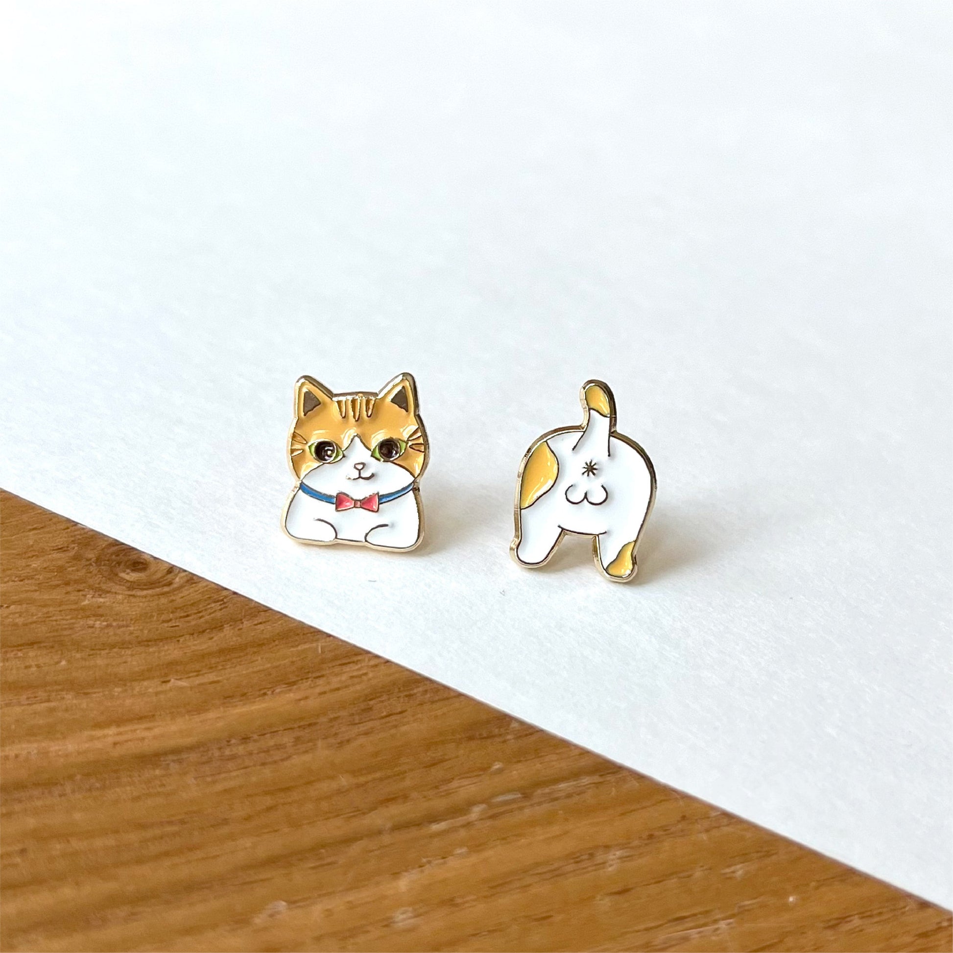 Meow 啡白色紳士貓摺手手和貓屁屁耳環 Meow by Catitude
