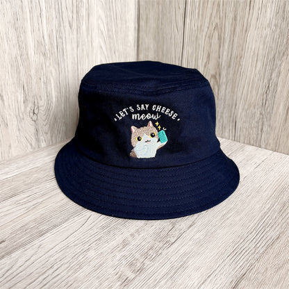 Meow 自拍貓貓漁夫帽 Meow by Catitude