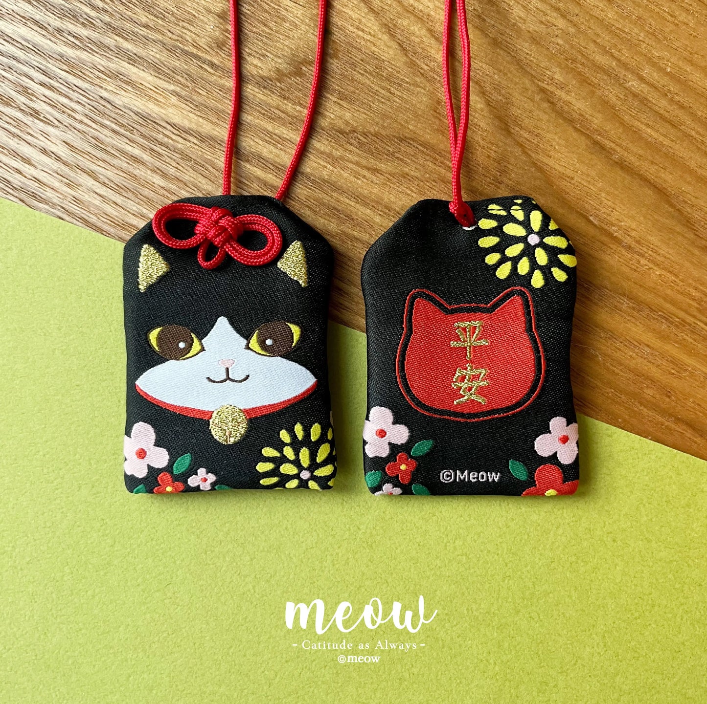 Meow 黑白貓貓平安御守 Meow by Catitude